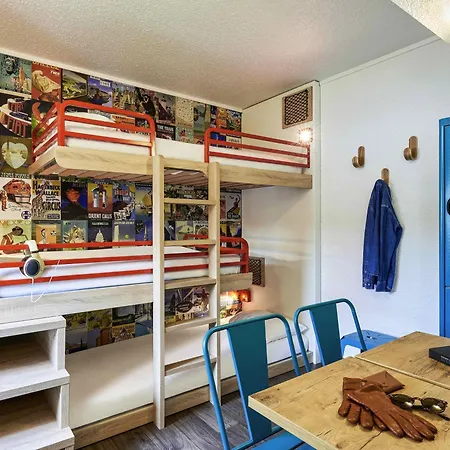 Hotelf1 Pont De L'europe *