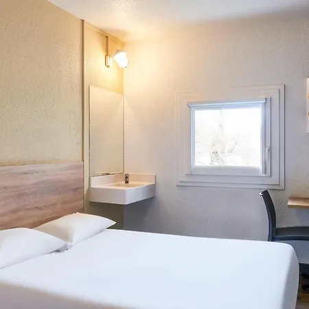 Hotel F1 Pont De L'europe
