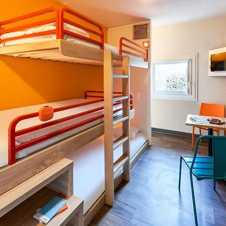 מלון Hotelf1 Pont De L'europe