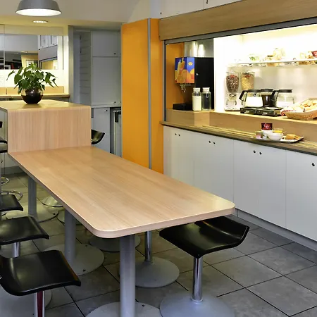 Hotelf1 Pont De L'europe * שטרסבורג