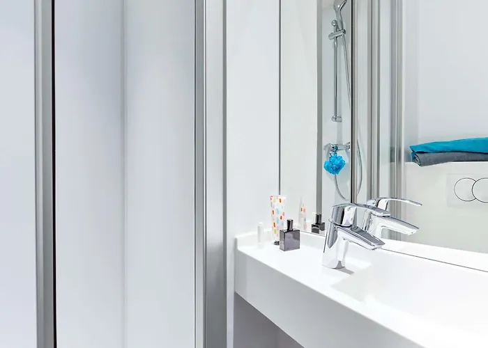 Hotelf1 Pont De L'europe * Estrasburgo