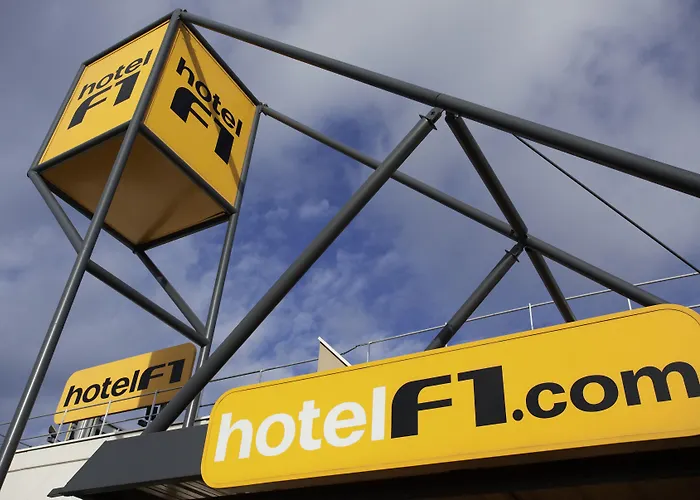 Hotelf1 Pont De L'europe Hotel