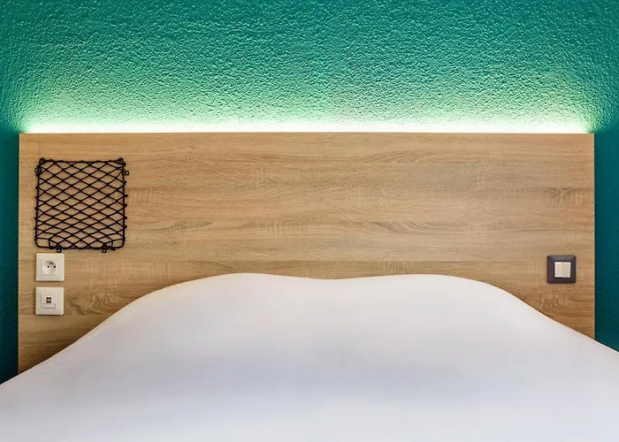 Hotelf1 Pont De L'europe Straatsburg