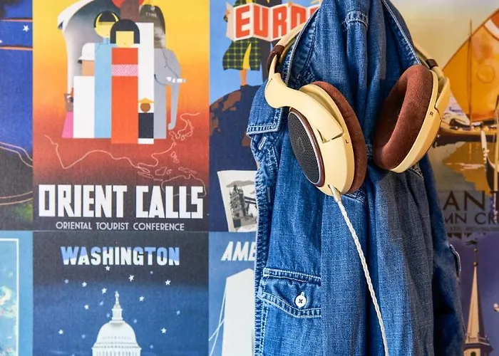 Hotelf1 Pont De L'europe *