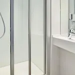 فندق إف1 بون دو لأوروب