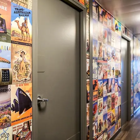 Hotelf1 Pont De L'europe