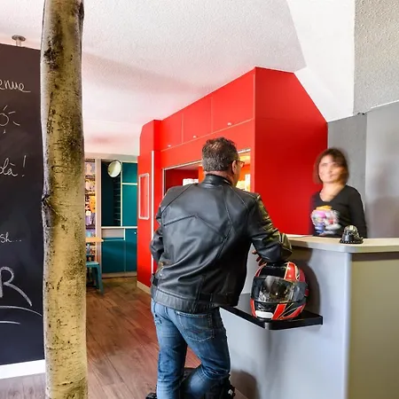 Hotelf1 Pont De L'europe Otel Strazburg